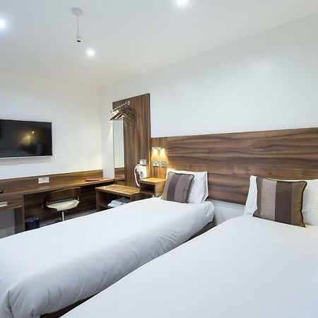 Heathrow-Windsor Guest House Slough Exterior foto